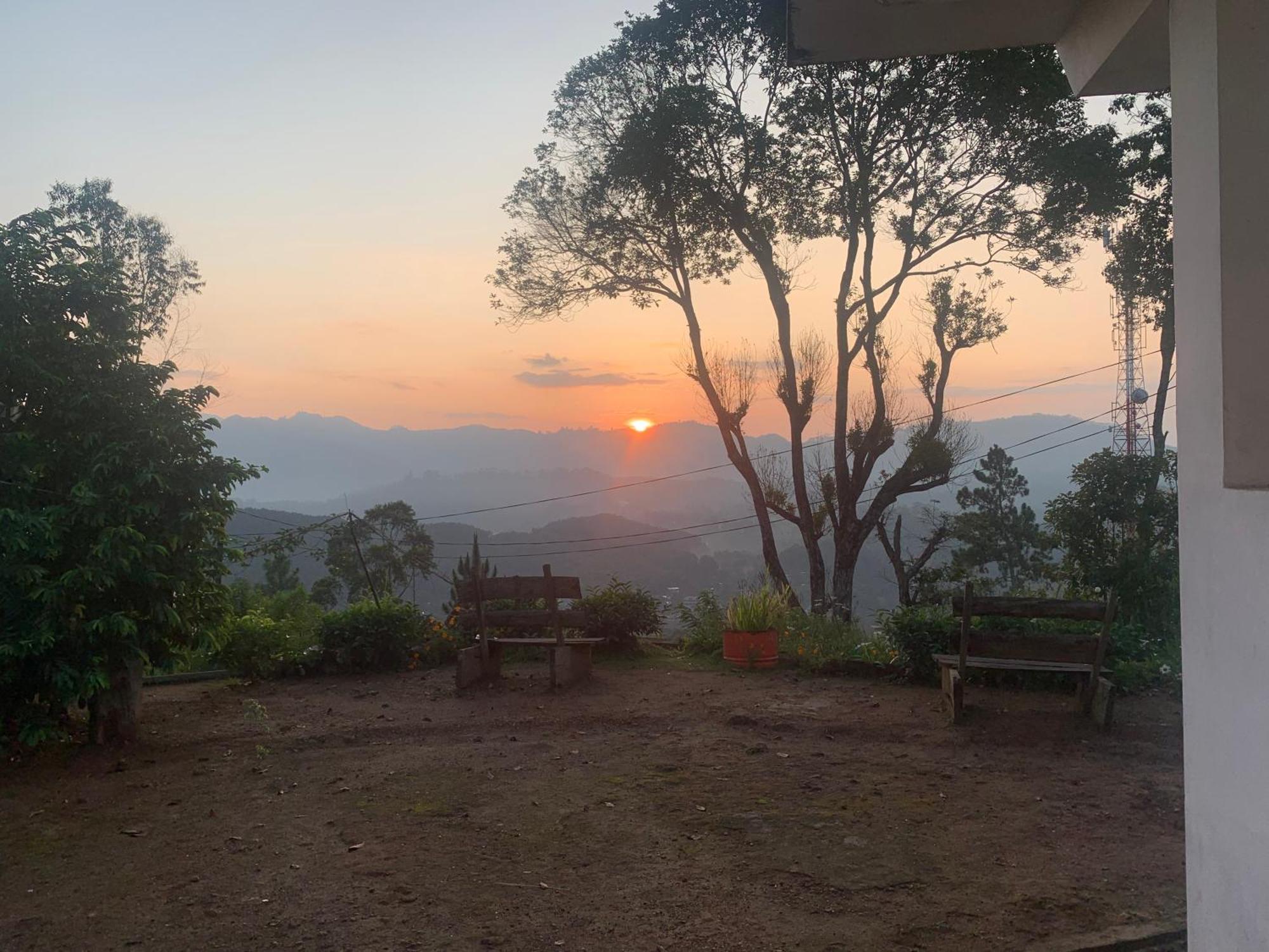 Bed and Breakfast Mountain Peak Ella Exterior foto